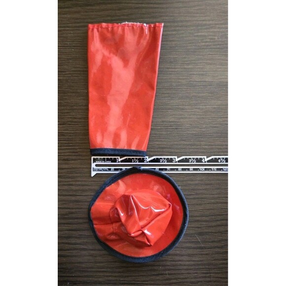 Vintage 80s? Barbie? Clone Mod Outfit 80s Red Faux Leather Skirt, Belt & Hat 3pc - Picture 12 of 15